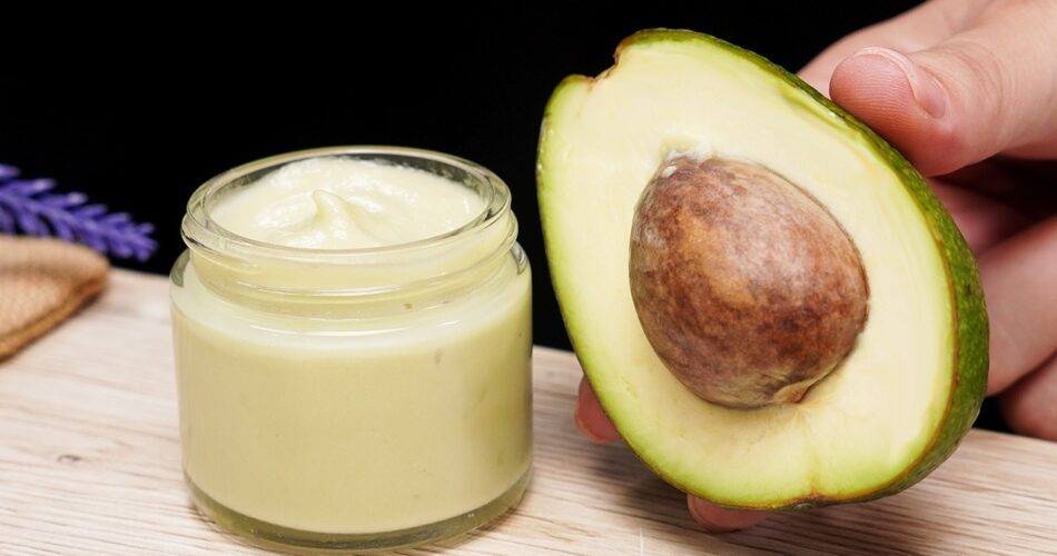 Avocado Will Erase the Wrinkles on the Face! Collagen Stimulation with Natural Ingredients!
